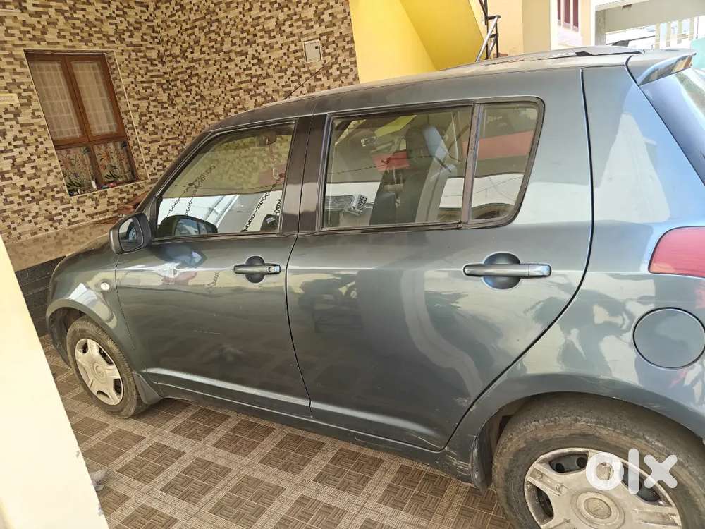 Maruti Suzuki Swift 2006 Petrol Well Maintained