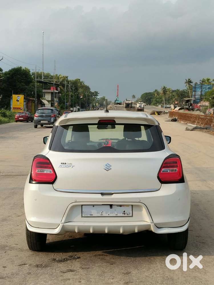 Maruti Suzuki Swift Vxi Ags, 2018, Petrol