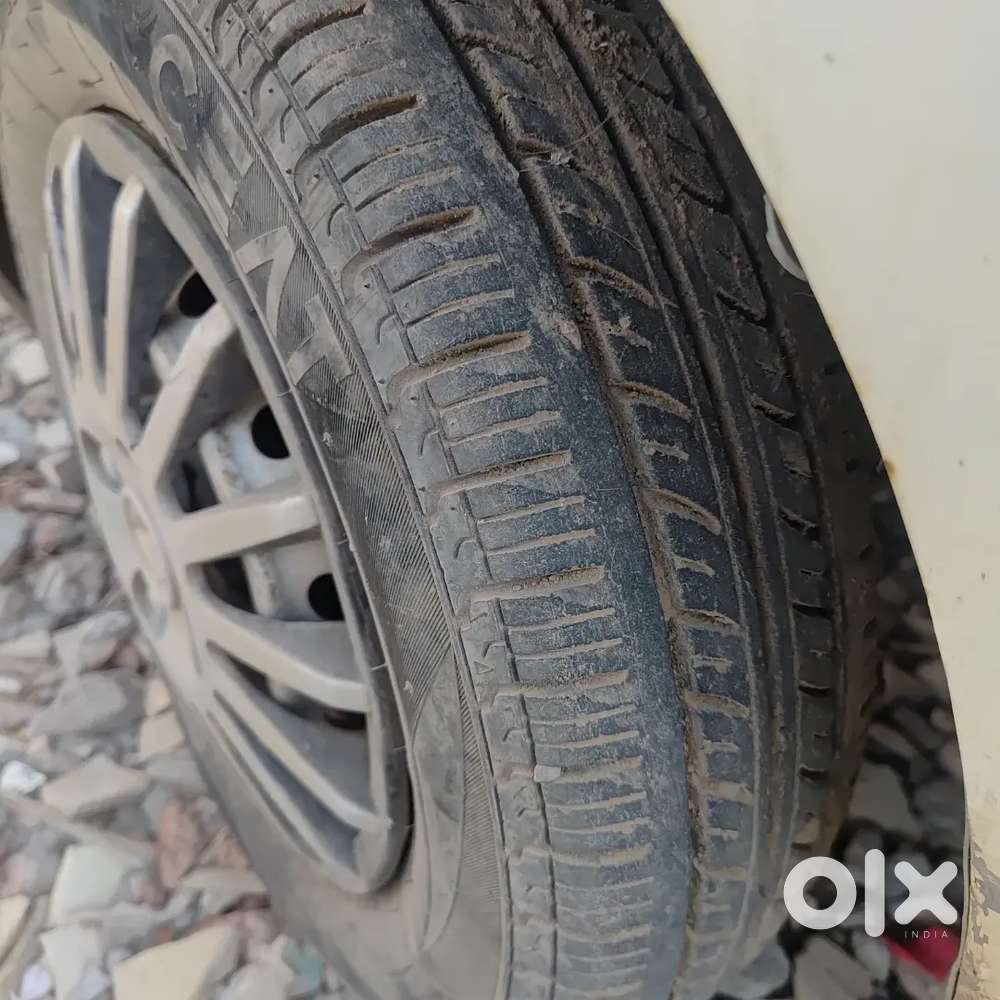Maruti Suzuki Alto 800 Lxi White 2012