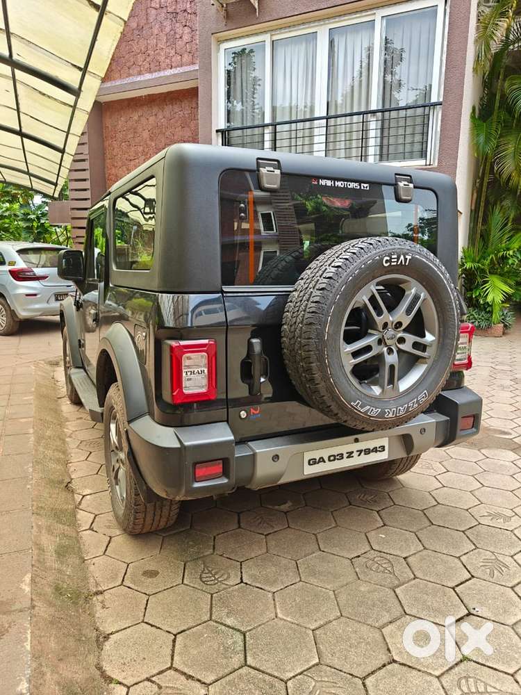 Mahindra Thar Petrol 2022