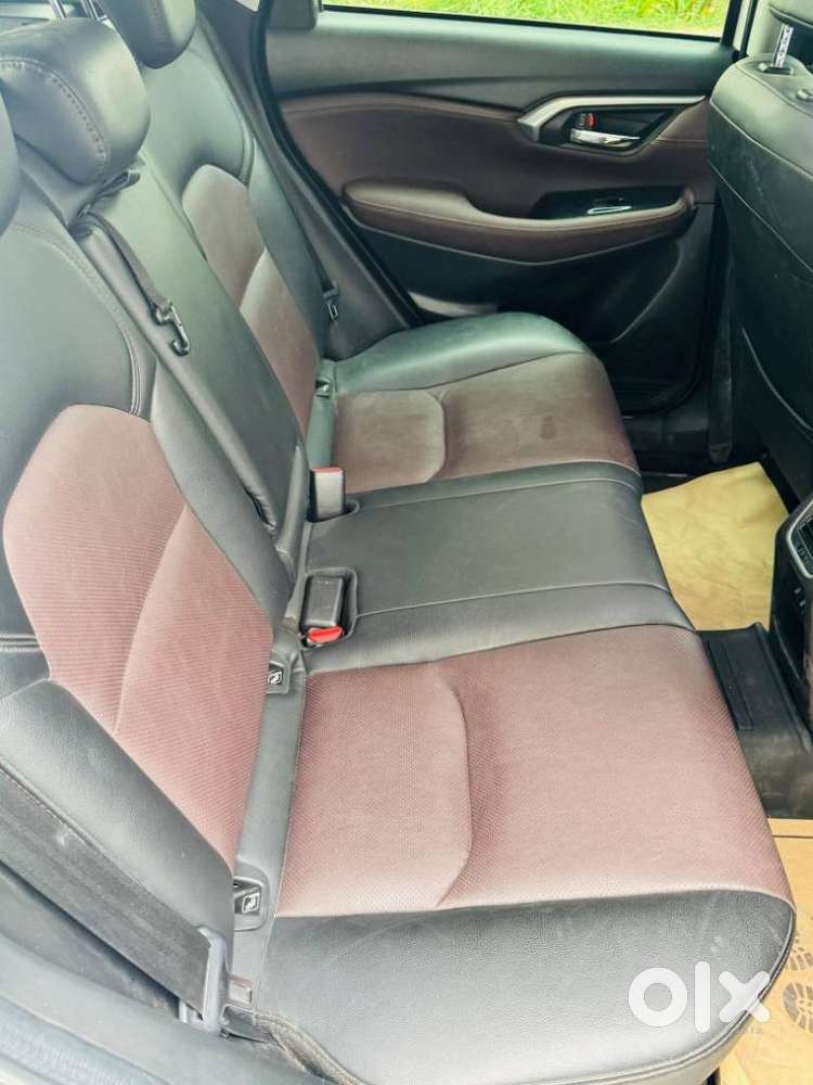 Maruti Suzuki Vitara Brezza G Smart Hybrid Alpha, 2022, Petrol