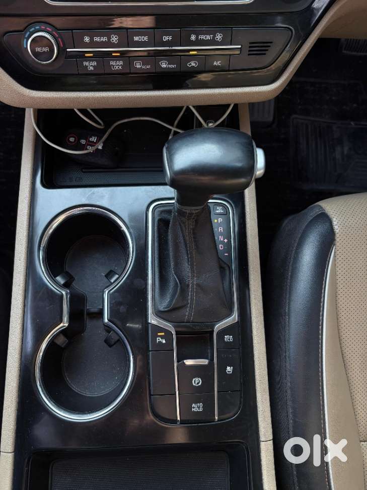Kia Carnival Limousine Plus 7 Str, 2020, Diesel
