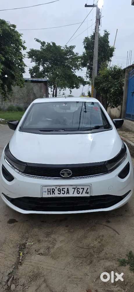2020 Tata Altroz Xe Petrol