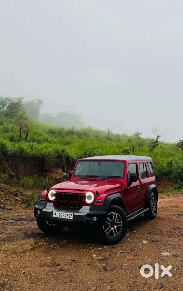 Thar Roxx Petrol Automatic