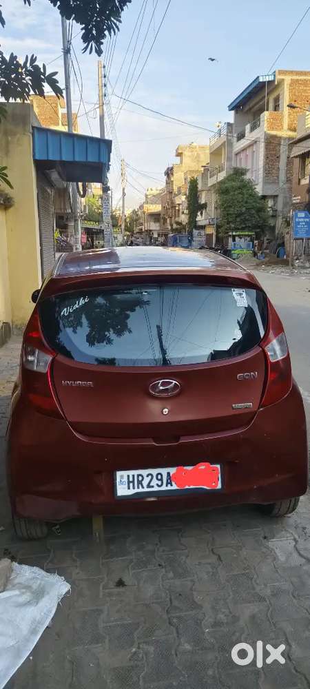 Hyundai Eon Magna 2012
