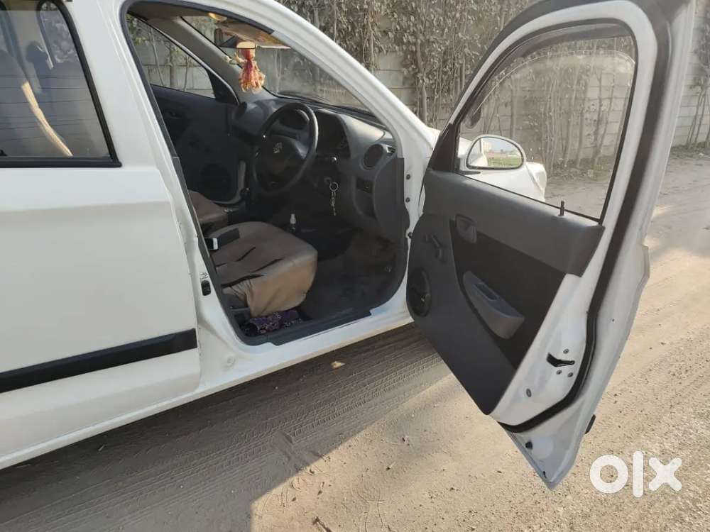 Gadi  Okay Hai Panchkula 28 Sector