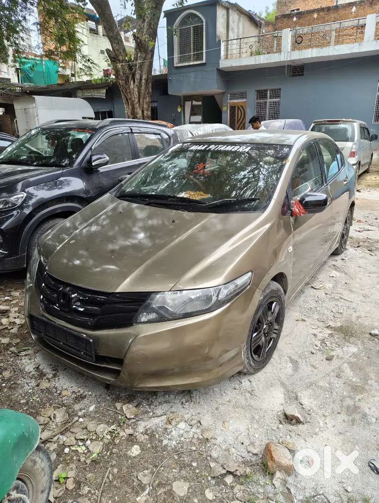 Model 2010 Registration 2030 Tak Hai Car K