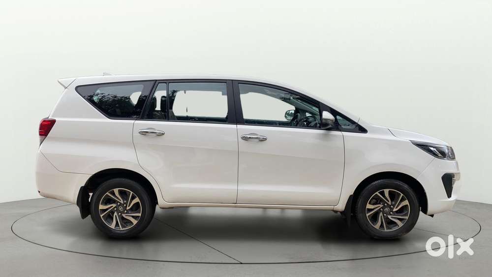 Toyota Innova Crysta [2020-ongoing] 2.7 Vx 7 Str, 2022, Petrol