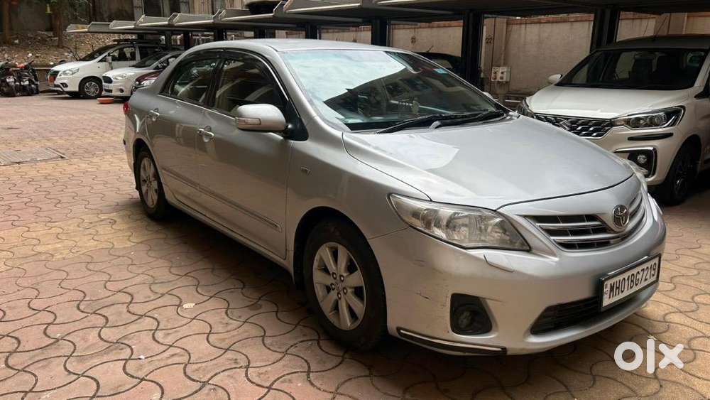 Toyota Corolla Altis 2013 Car