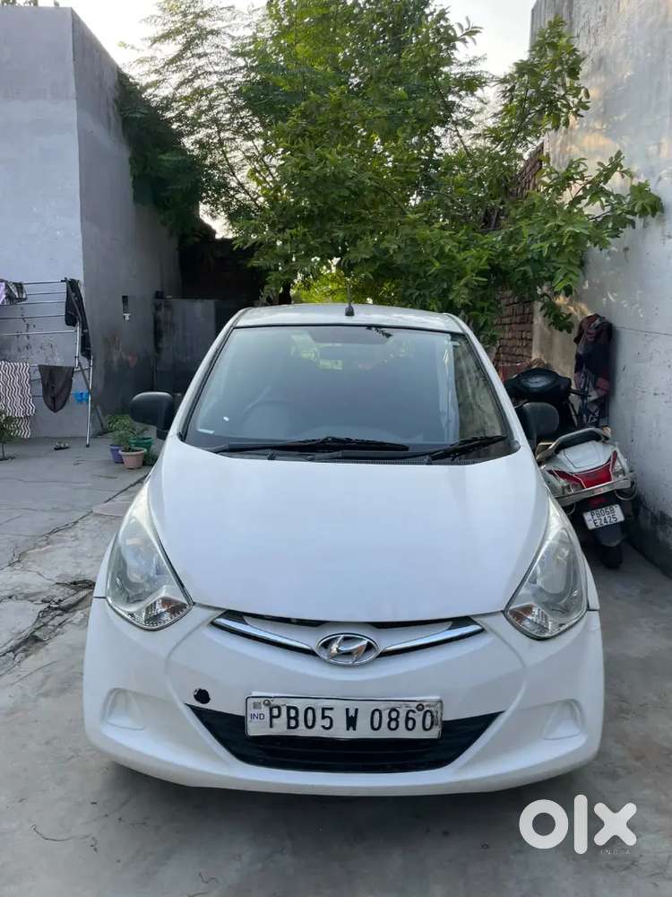 Hyundai Eon Magna + 2012