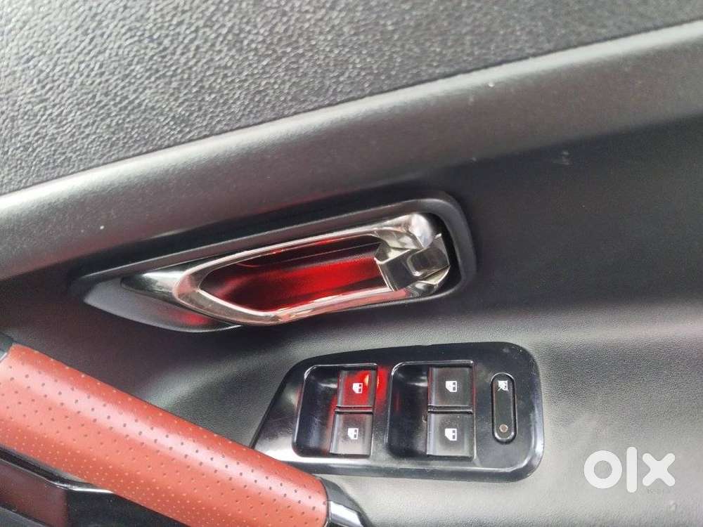 Tata Safari 2.0 Kryotec Xz Plus Red Dark Edition, 2023, Diesel