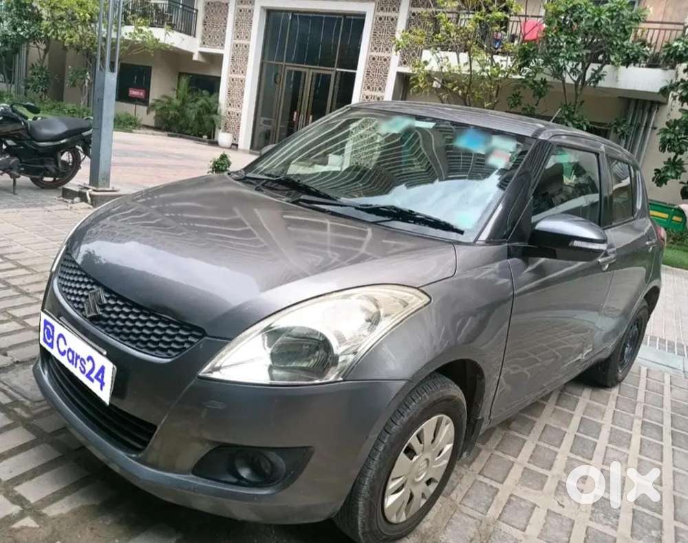 Maruti Suzuki Swift Vxi, 2013, Petrol