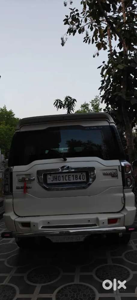 Mahindra Scorpio 2017 Diesel 62000 Km Driven