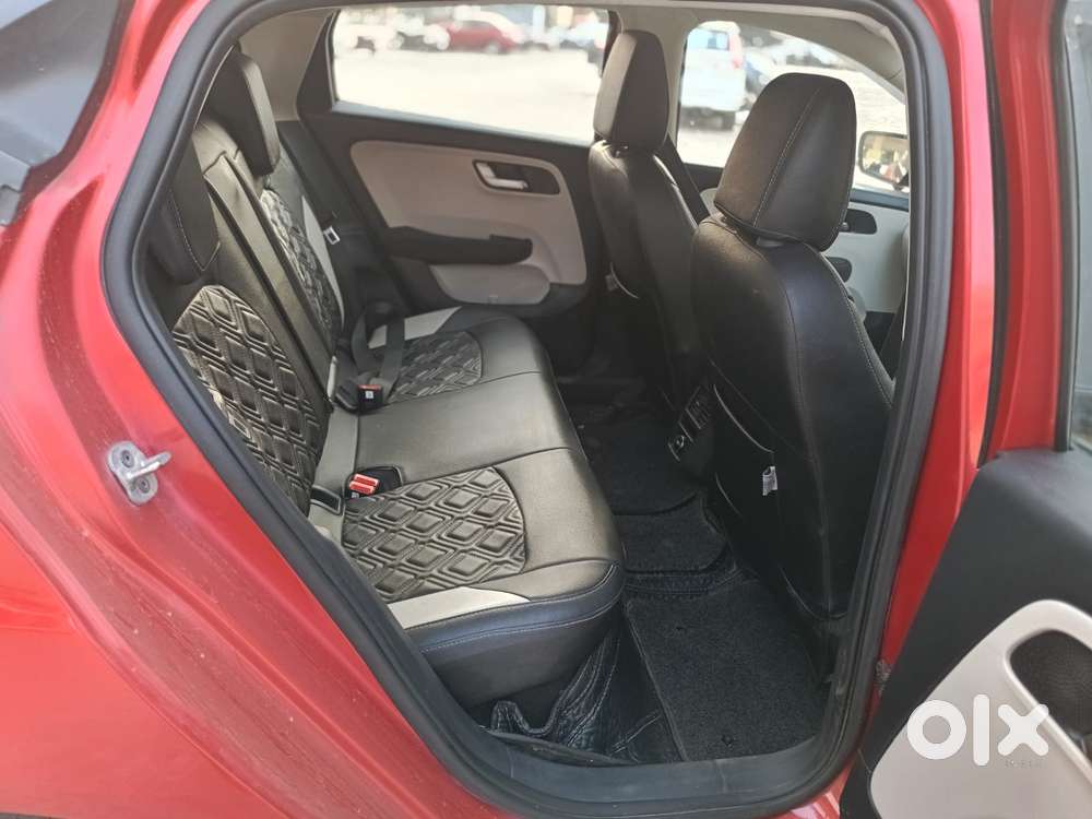 Tata Altroz Xz, 2023, Petrol