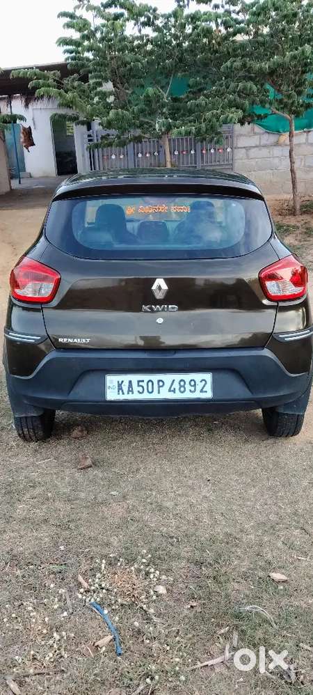 Renault Kwid 2016 Petrol Well Maintained