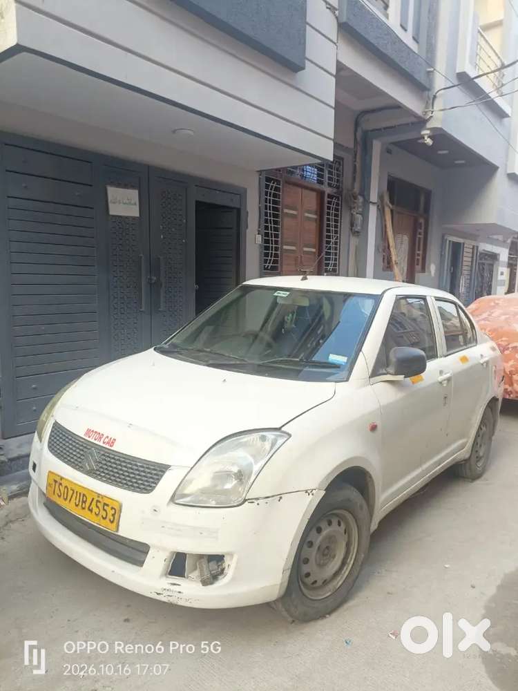 Maruti Suzuki Dzire (model : Aug-2015)