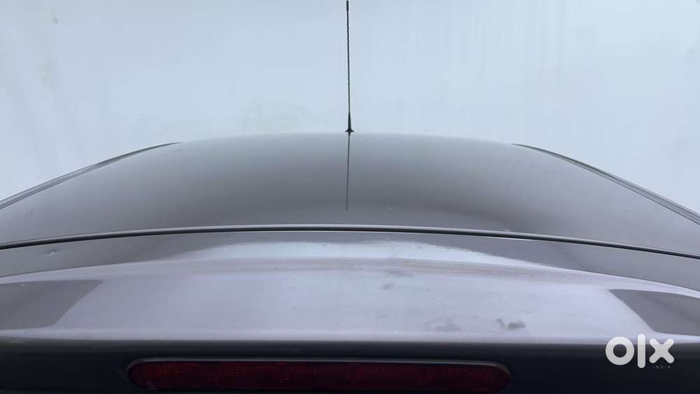 Tata Tiago Xza, 2017, Petrol