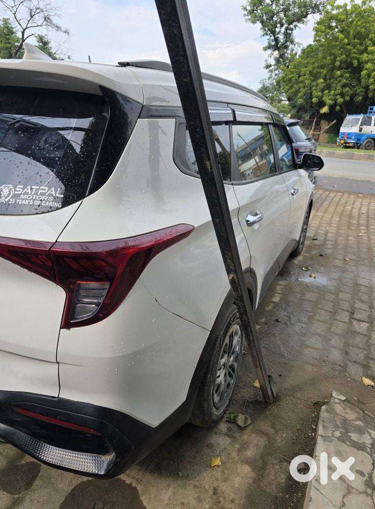 Kia Carens 1.4 Premium 7 Str, 2024, Petrol