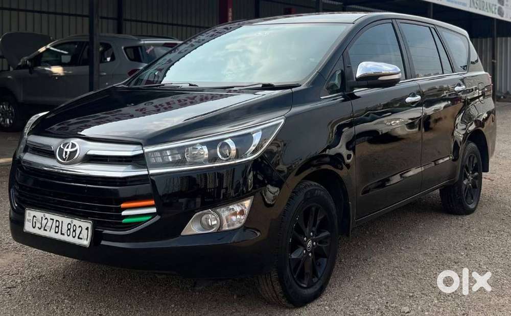 Toyota Innova Crysta 2.8z Automatic, 2017, Diesel