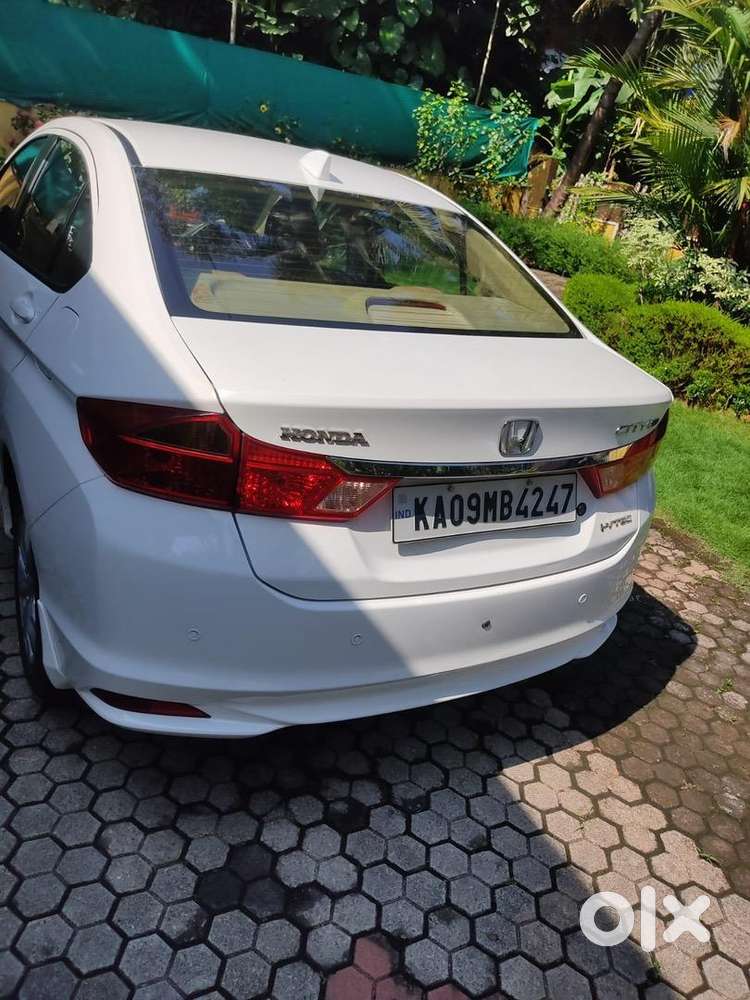 Honda City I-vtech Car Manual 2015