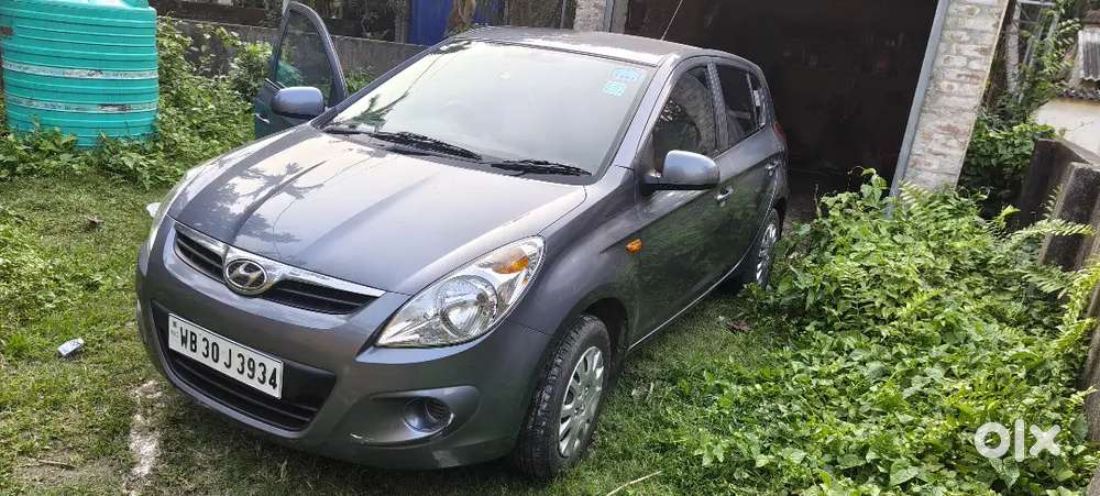 Hyundai I20 2011 Petrol 6300 Km Driven