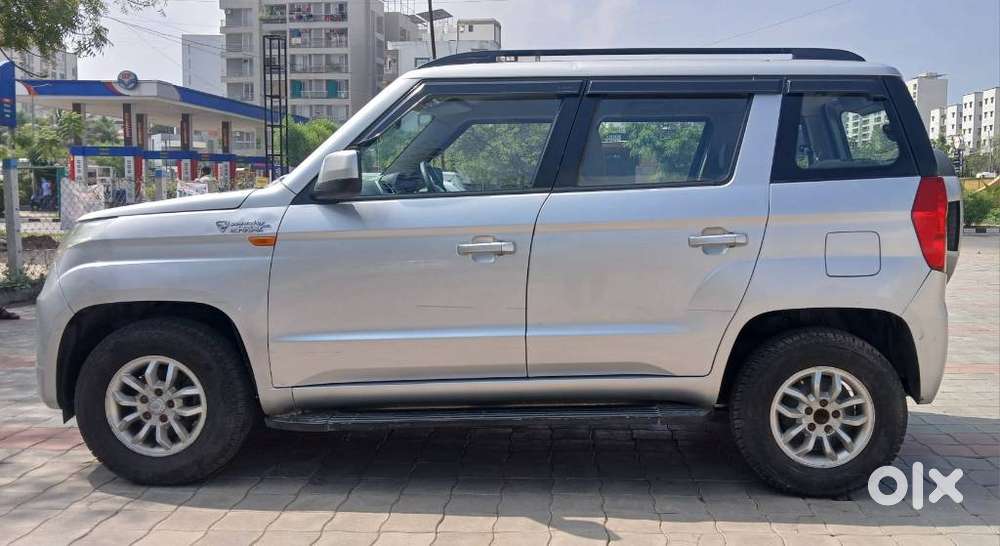 Mahindra Tuv 300 T8 Amt (automatic), 2016, Diesel