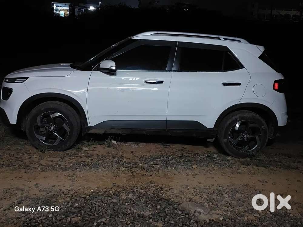Hyundai Venue Diesel Manual 2019