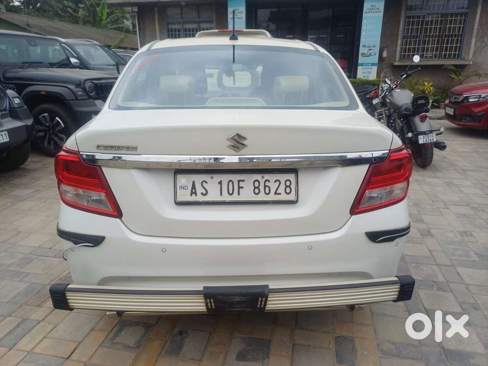 Maruti Suzuki Dzire 1.2 Vxi, 2023, Petrol
