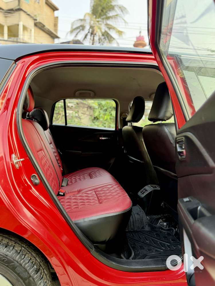 Maruti Suzuki Swift Zxi Plus Dual Tone, 2025, Petrol