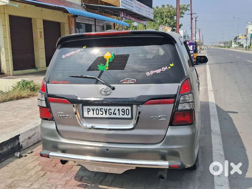 Toyota Innova 2011 Diesel 145000 Km Driven