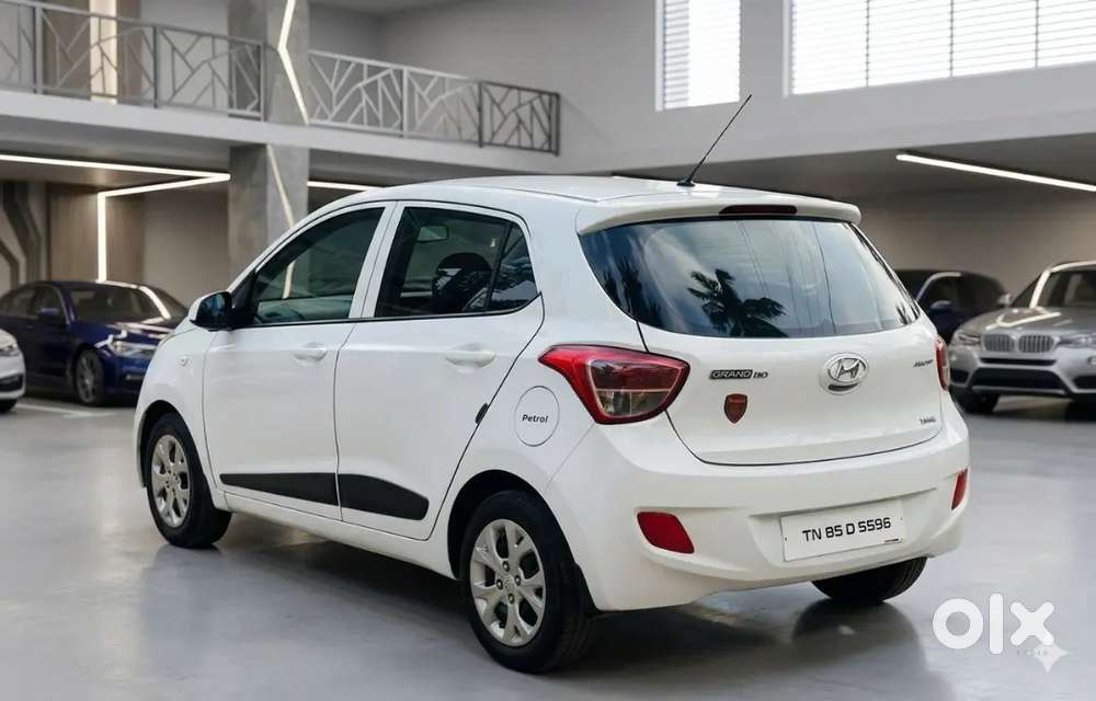 Hyundai I10 2017 Petrol 65000 Km Driven