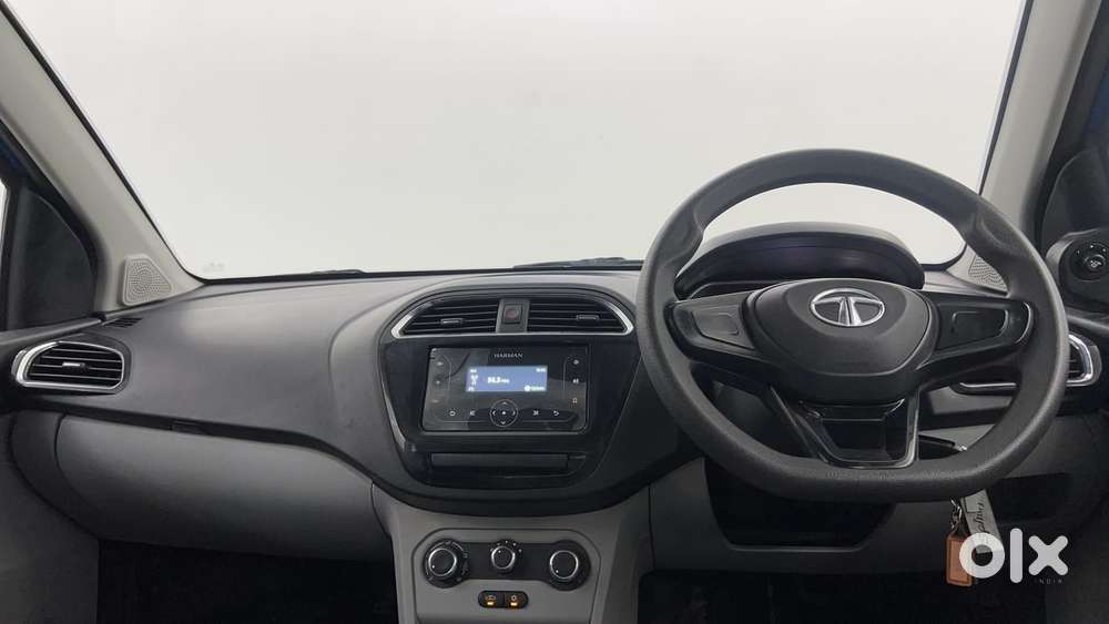 Tata Tiago 1.2 Revotron Xt Option, 2020, Petrol
