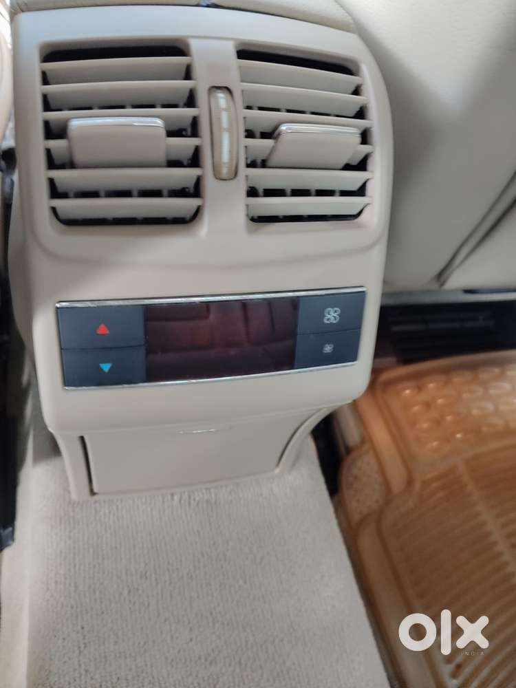 Mercedes-benz E-class E 200, 2011, Petrol