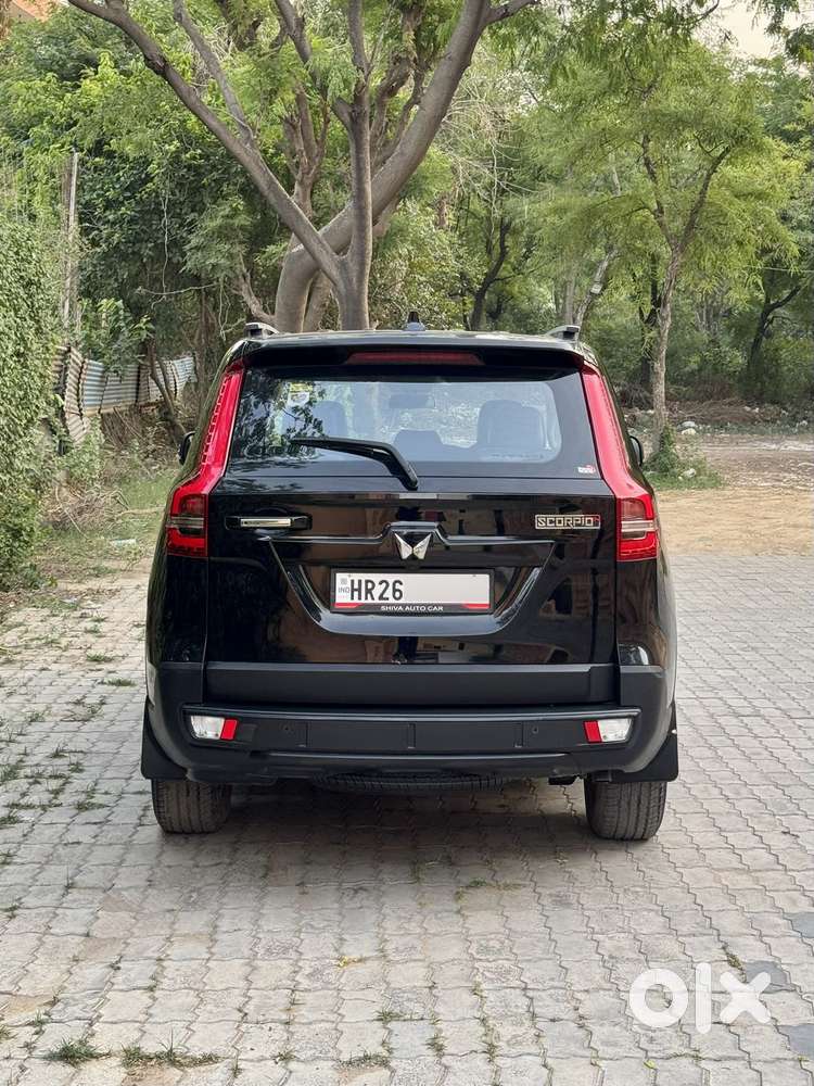 Mahindra Scorpio N Z2 Diesel Mt 7 Str, 2025, Diesel