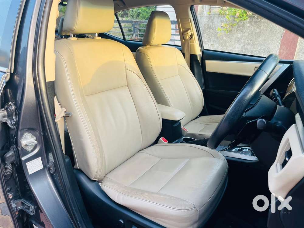 Toyota Corolla Altis 2013-2017 Vl At, 2014, Petrol