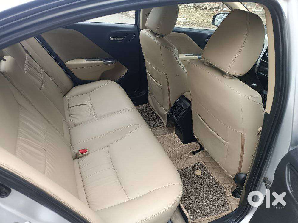 Honda City V Mt, 2014, Petrol