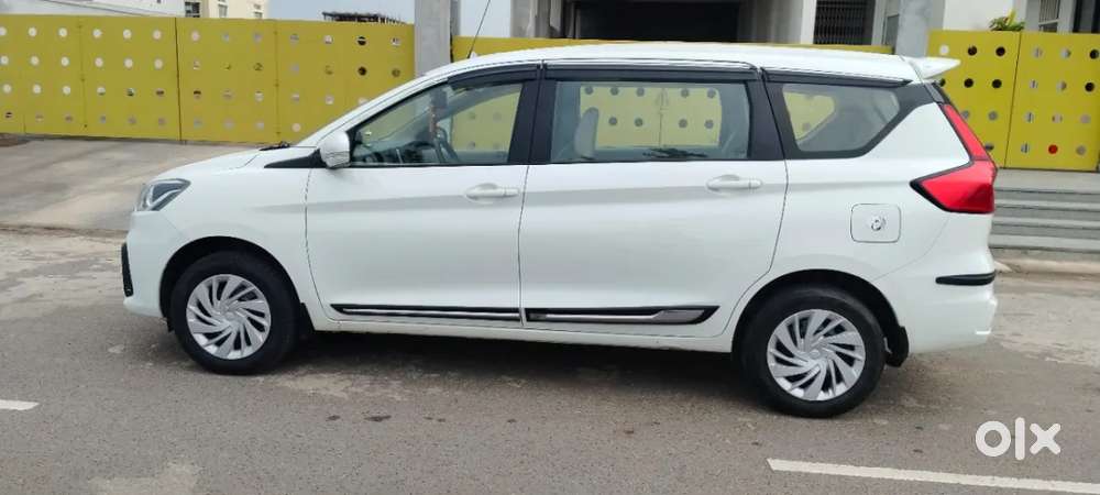 Maruti Suzuki Ertiga 1.5 Vxi, 2024, Petrol