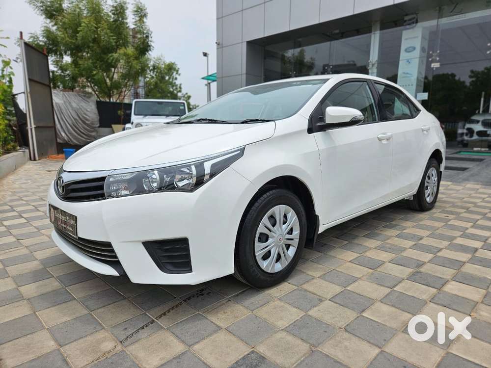 Toyota Corolla Altis 2013-2017 D-4d G, 2016, Diesel