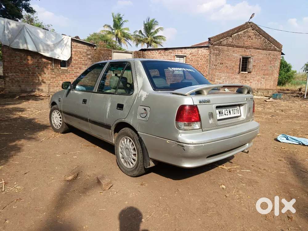 Maruti Esteem Vxi Bs 3 Cng & Petrol