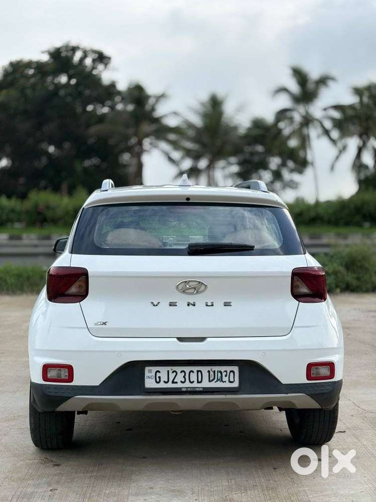 Hyundai Venue 1.5 Crdi Sx (o), 2021, Diesel