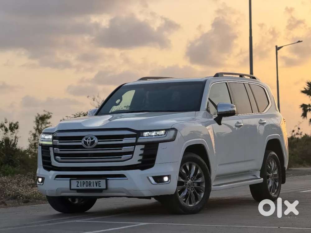 Toyota Land Cruiser 3.3 Zx Diesel, 2023, Diesel