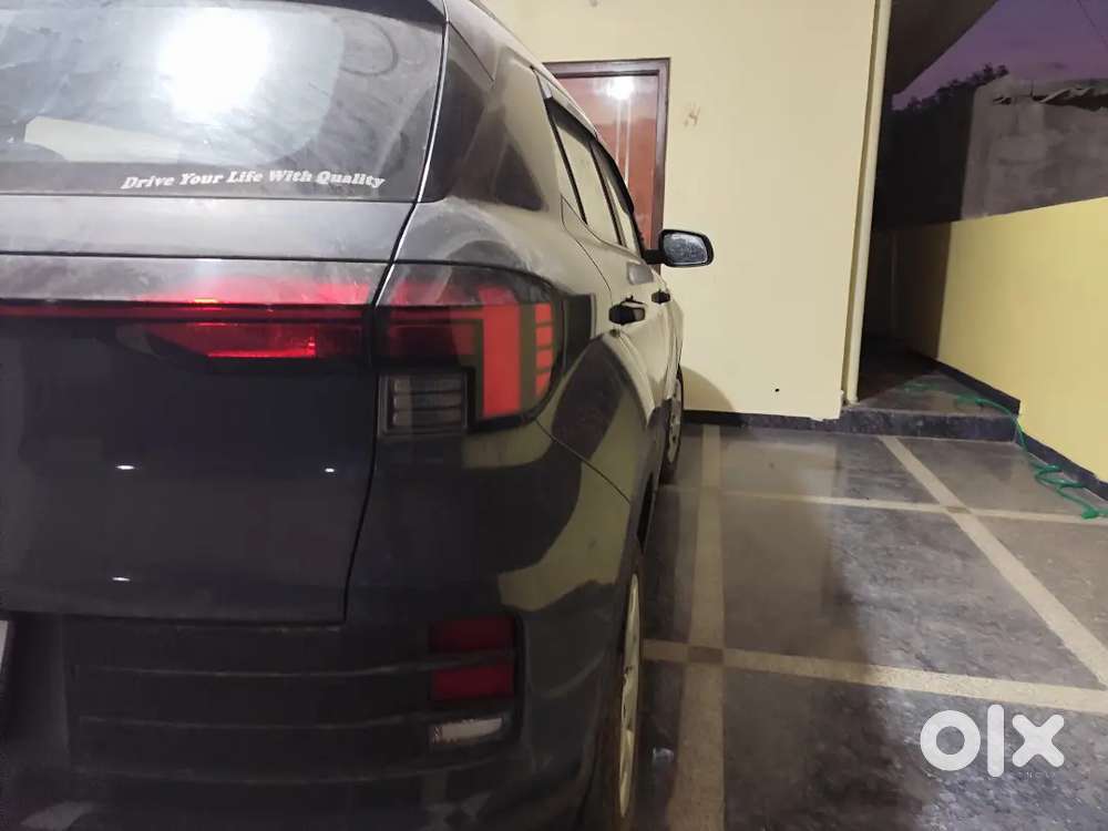 Hyundai Venue Petrol Manual 2022
