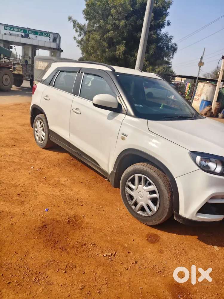 Maruti Suzuki Brezza 2017 Diesel 135000 Km Driven
