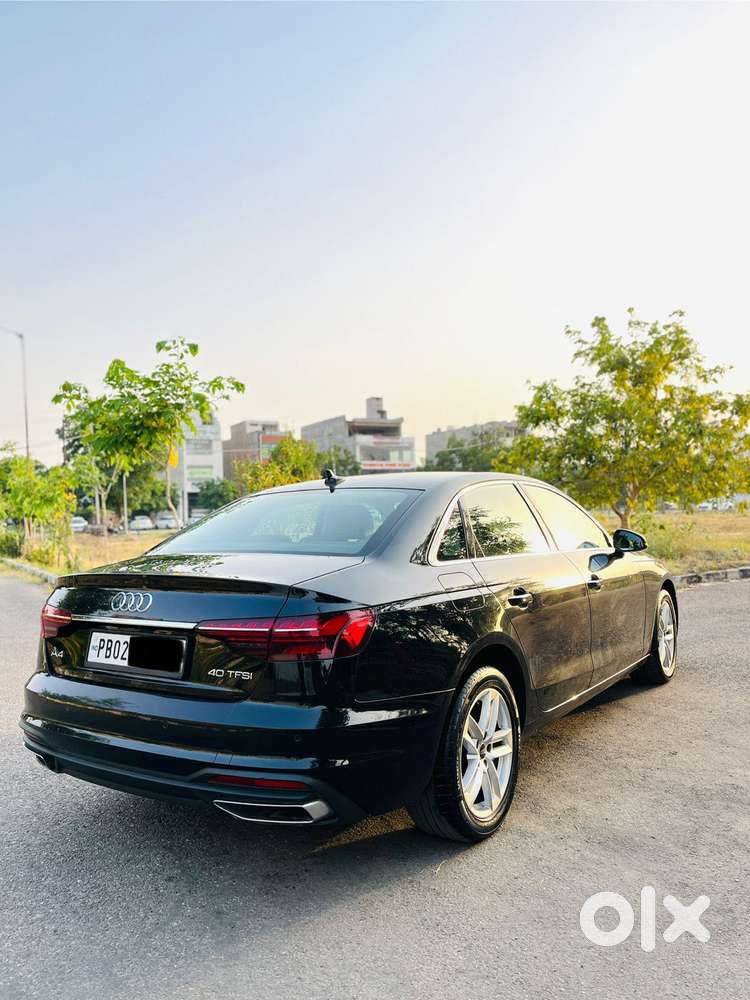 Audi A4 35 Tfsi Premium + Sunroof, 2022, Petrol