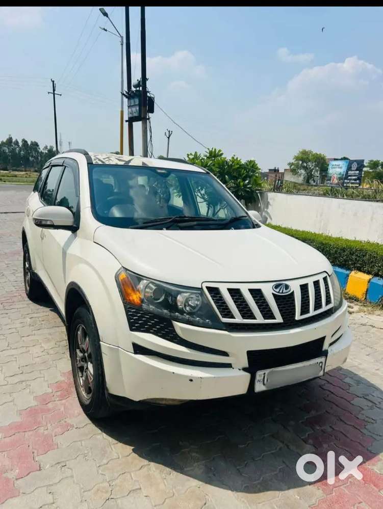 Mahindra Xuv500 2.2 Sportz 2015