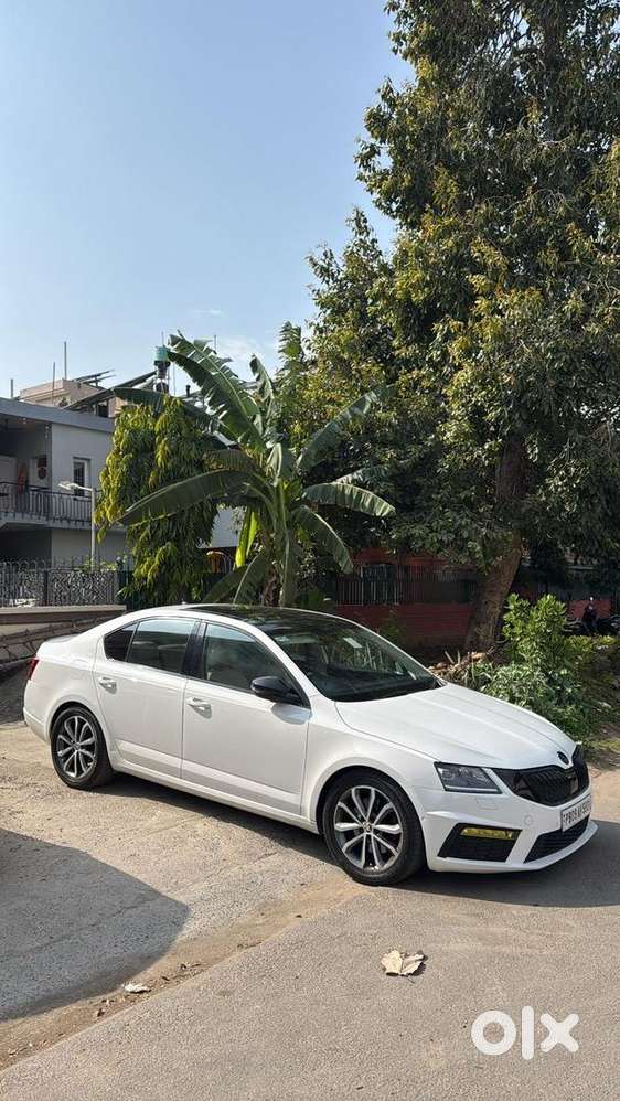 Skoda Octavia 2019 Petrol 150000 Km Driven