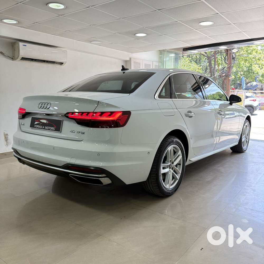 Audi A4 2.0 Technology 40 Tfsi, 2025, Petrol