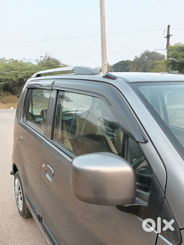Maruti Suzuki Wagon R Vxi Mt 1.0l, 2016, Petrol