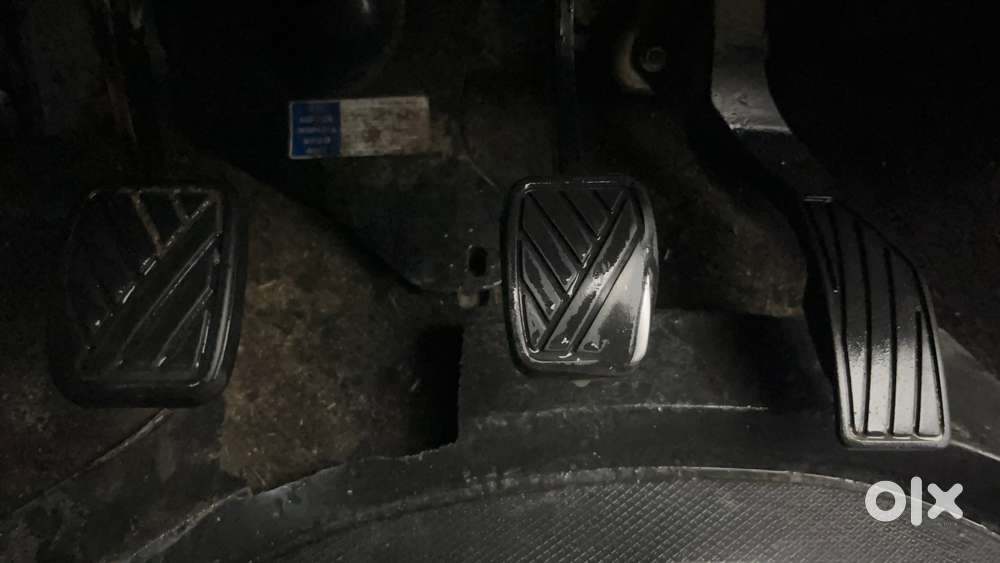 Maruti Suzuki Swift 1.2 Lxi (o), 2017, Petrol