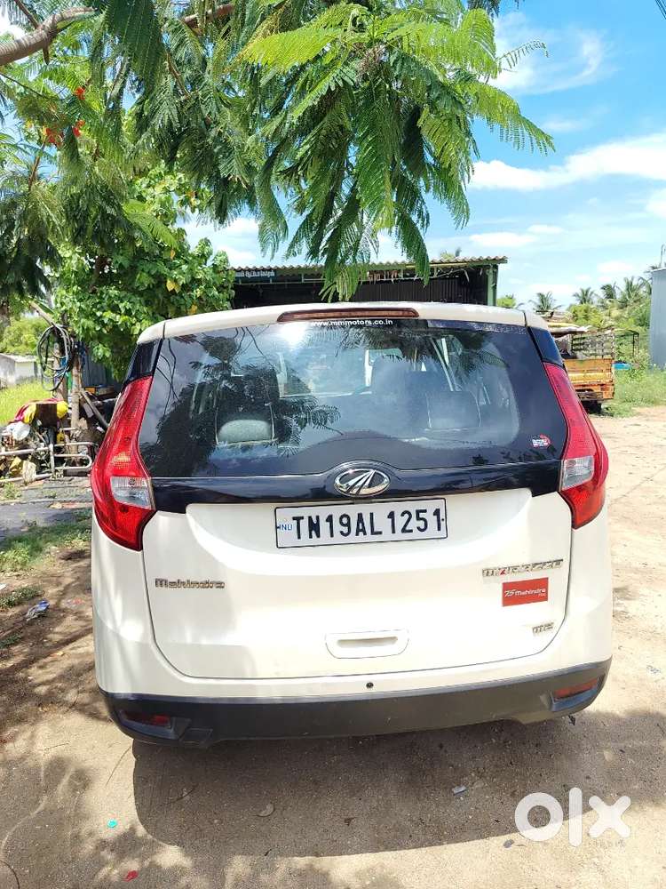 Mahindra Marazzo Diesel 2019